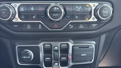2022 Jeep Wrangler Unlimited High Altitude 4x4