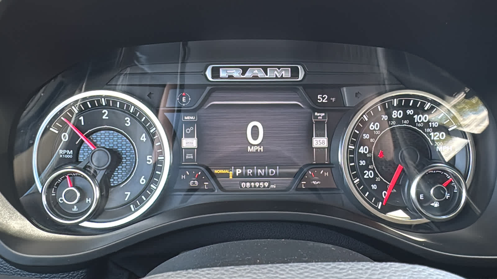 2019 RAM 1500 Big Horn/Lone Star Crew Cab 4x4 6'4" Box