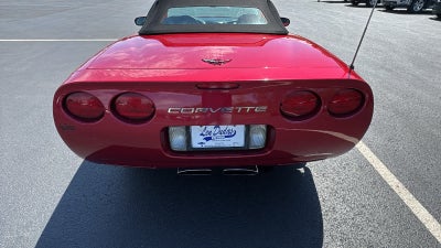 2001 Chevrolet Corvette Base