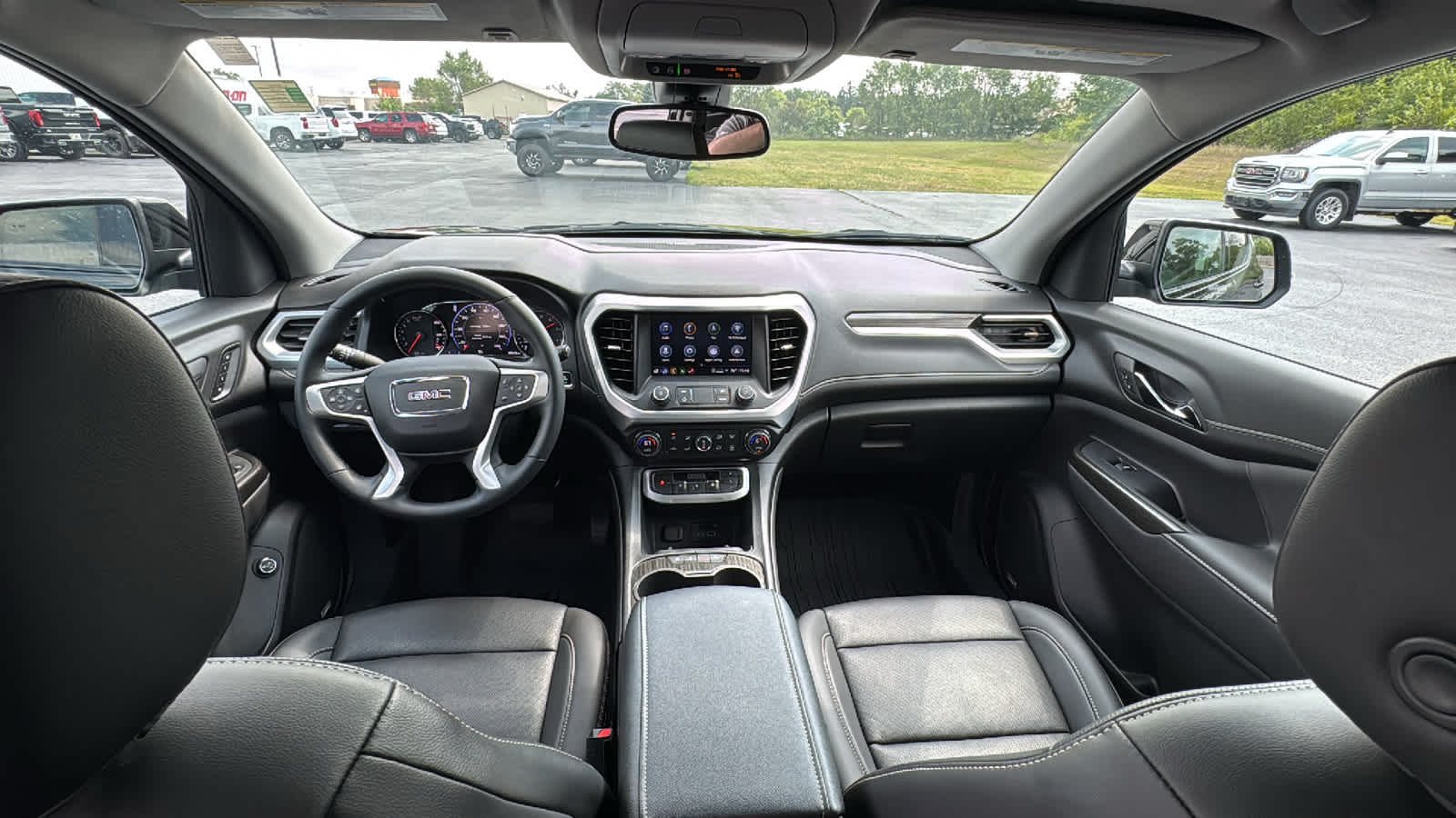 2023 GMC Acadia SLT