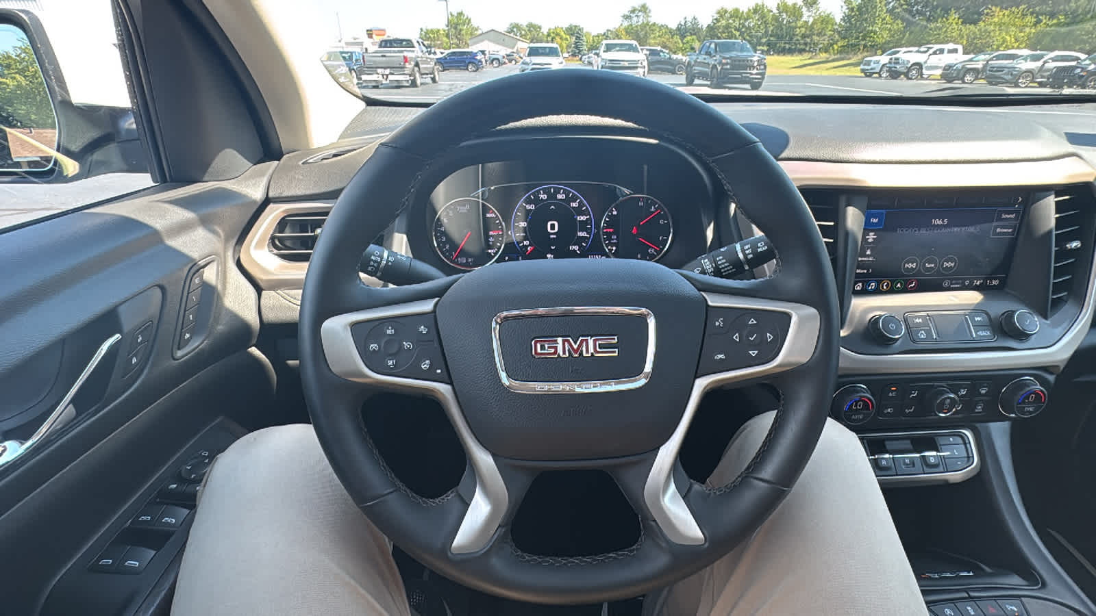 2023 GMC Acadia Denali