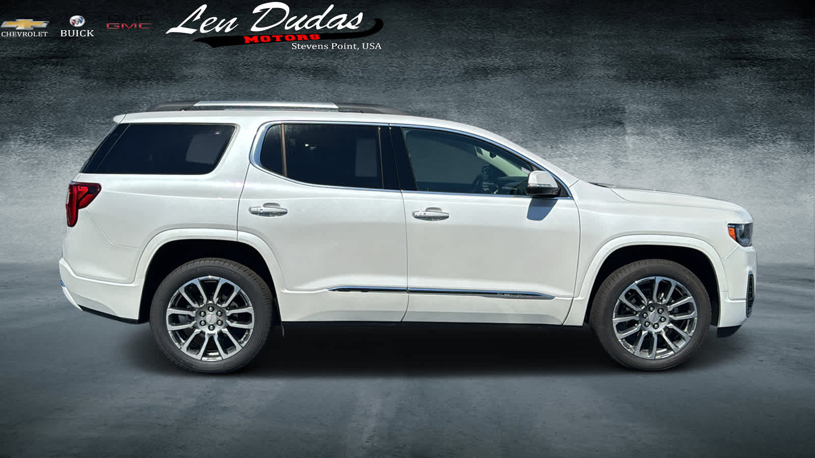 2023 GMC Acadia Denali