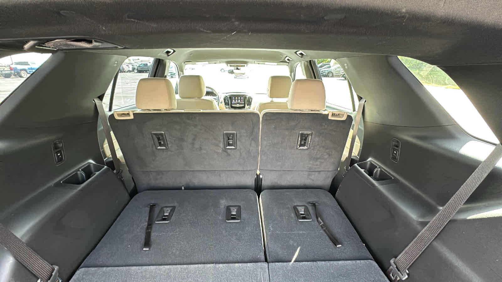 2023 Chevrolet Traverse LS - Photo 22