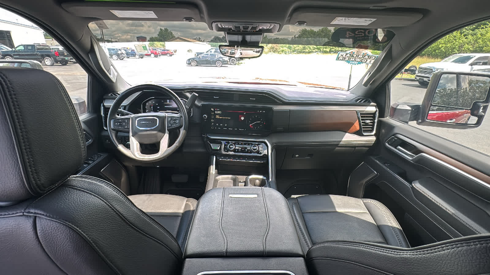 2024 GMC Sierra 2500 HD Denali