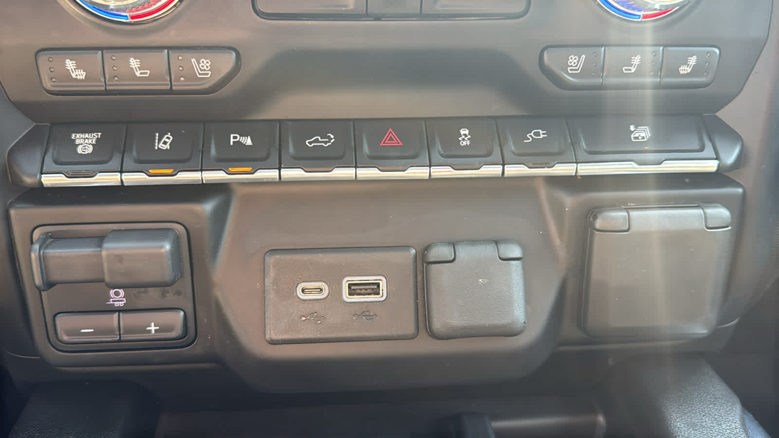 2022 GMC Sierra 3500 HD Denali DRW