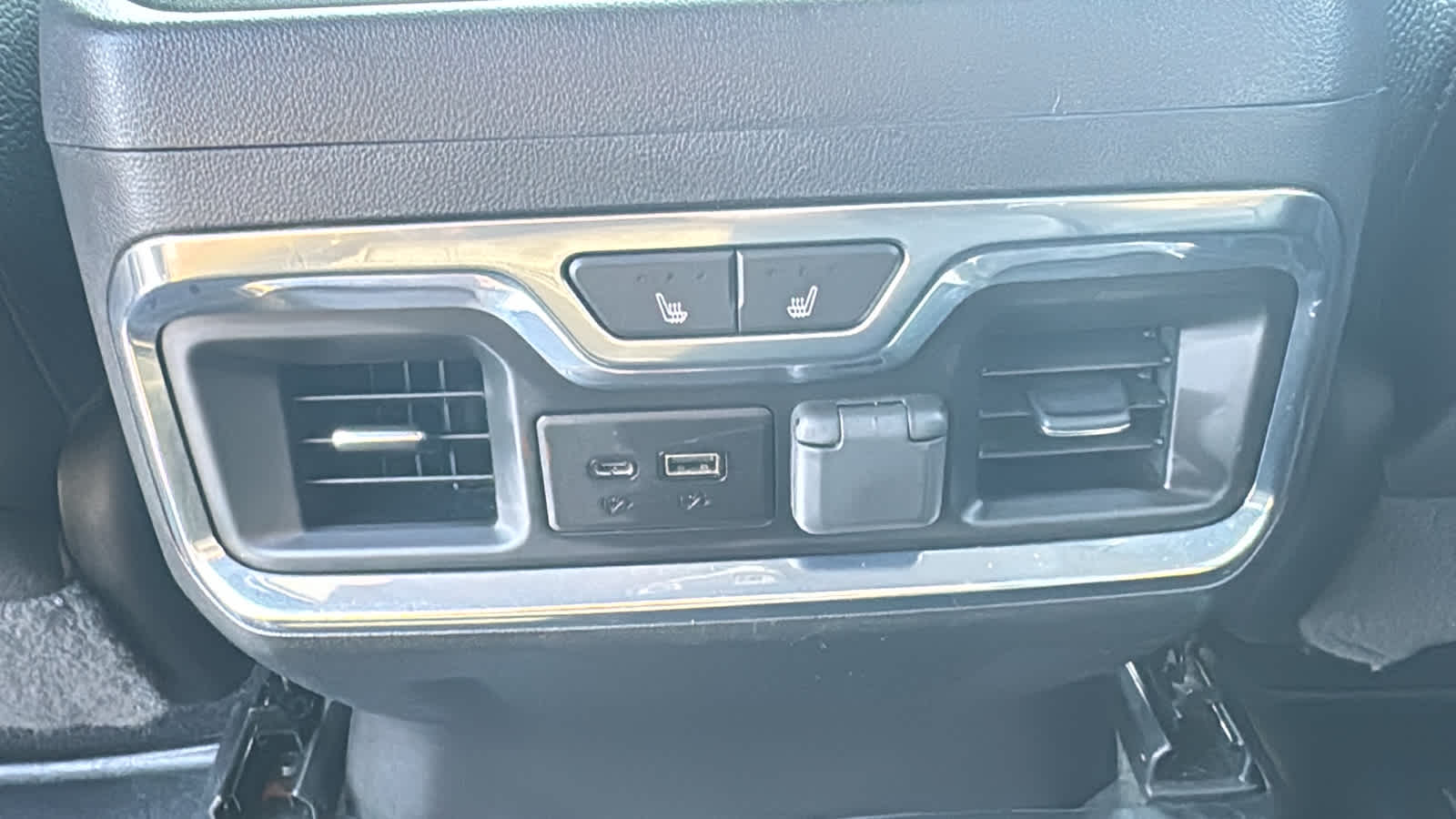 2022 GMC Sierra 3500 HD Denali DRW