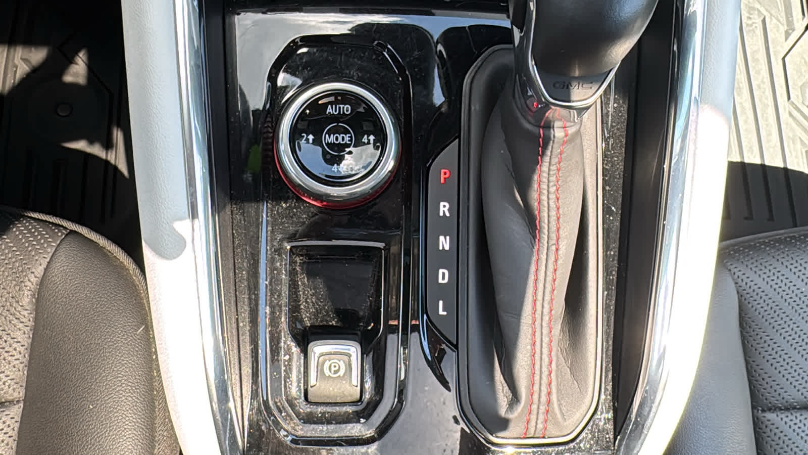2024 GMC Canyon AT4X