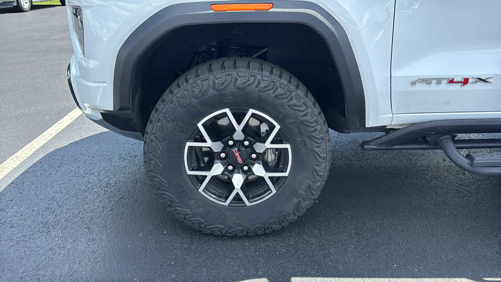 2024 GMC Canyon AT4X