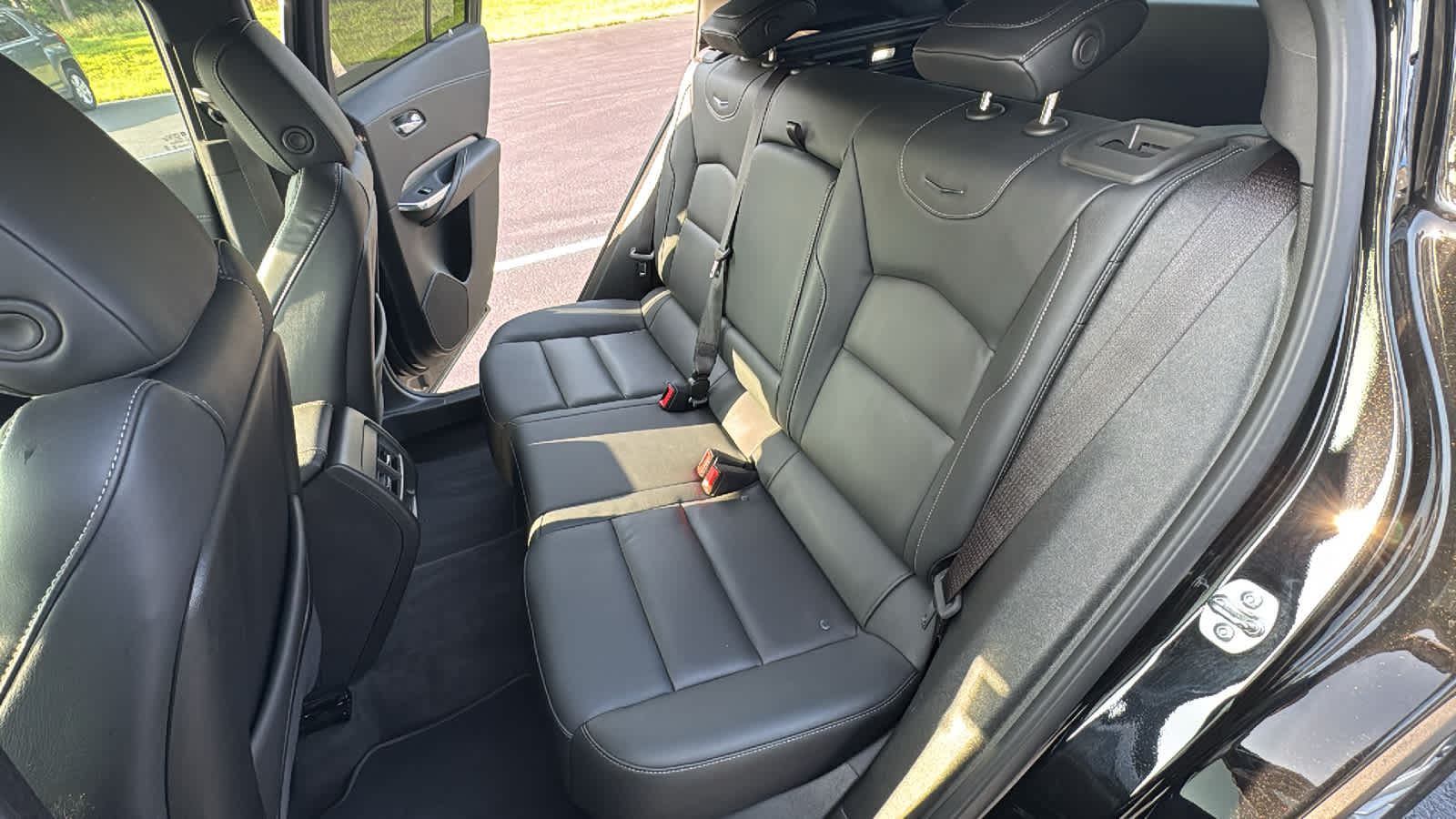 2025 Cadillac XT4 Premium Luxury - Photo 27