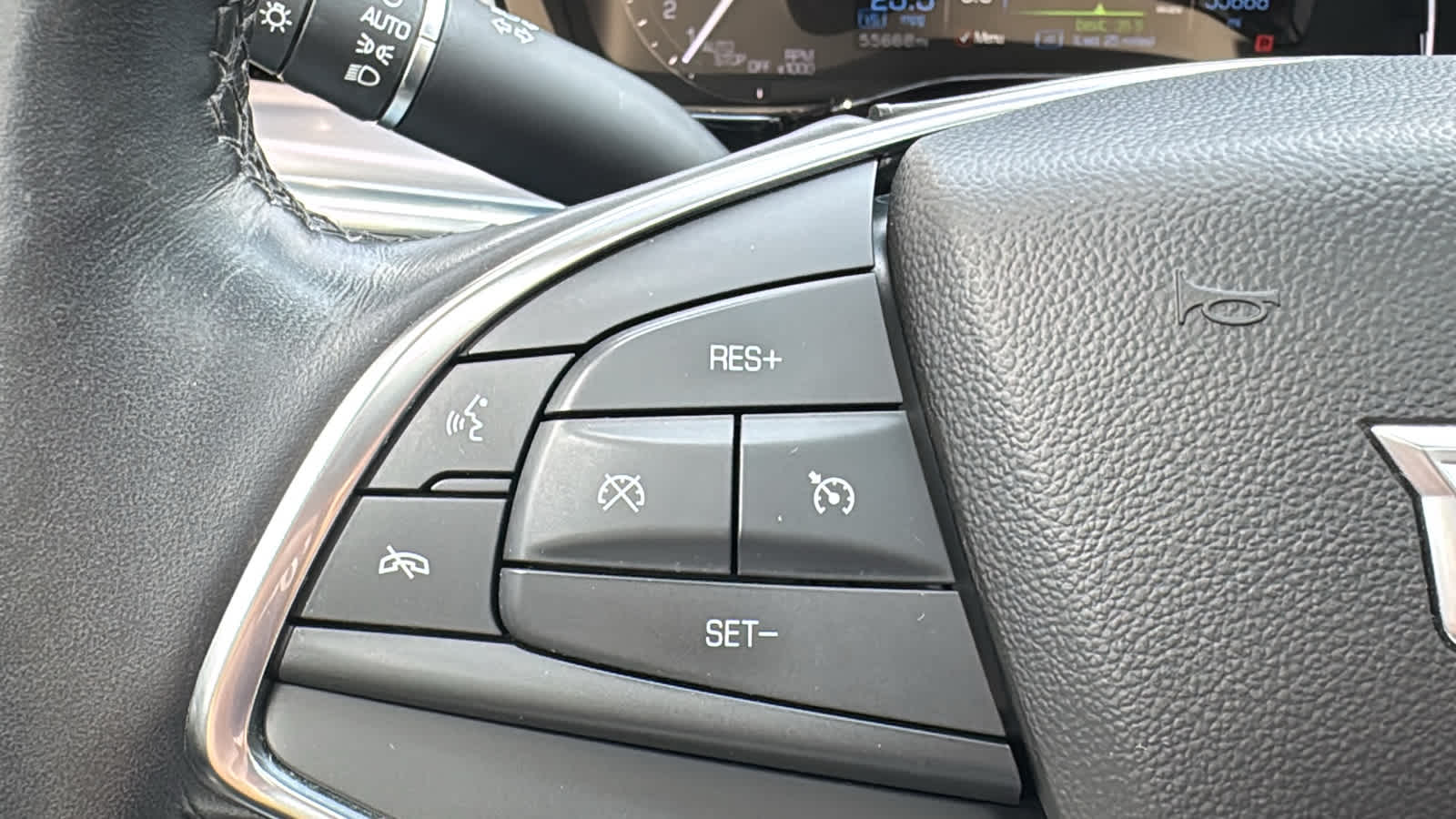 2018 Cadillac XT5 Luxury FWD