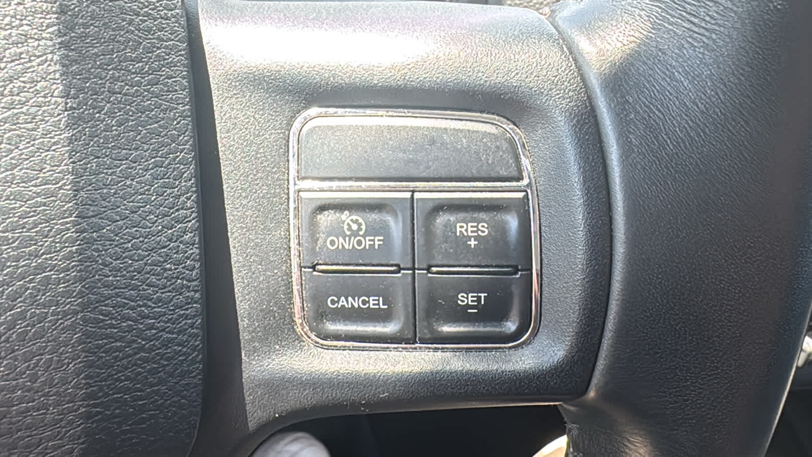 2018 RAM 2500 Big Horn Crew Cab 4x4 6'4" Box