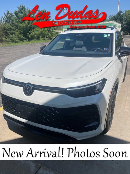 2025 Volkswagen Tiguan 2.0T SE R-Line Black
