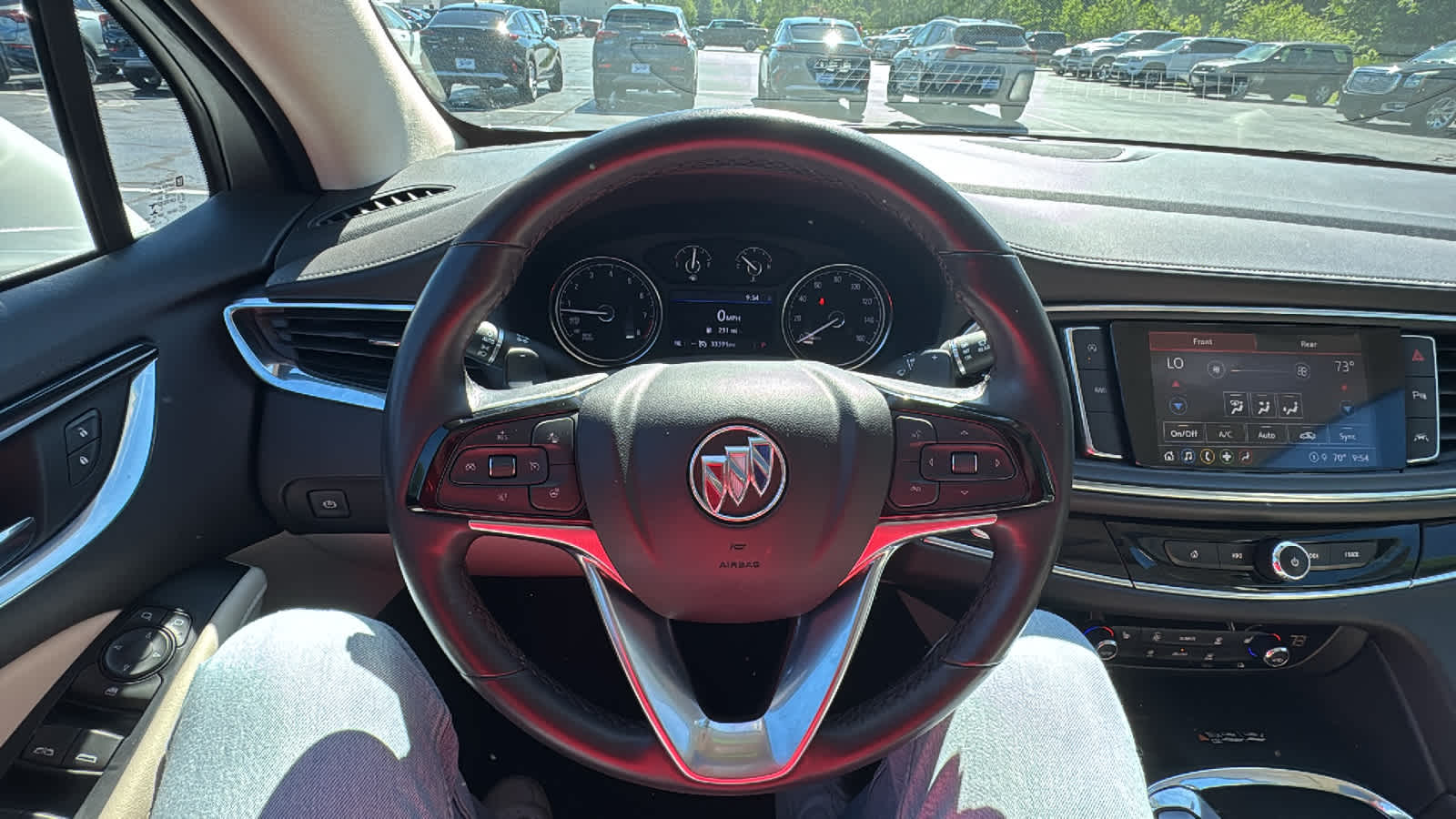 2023 Buick Enclave Essence