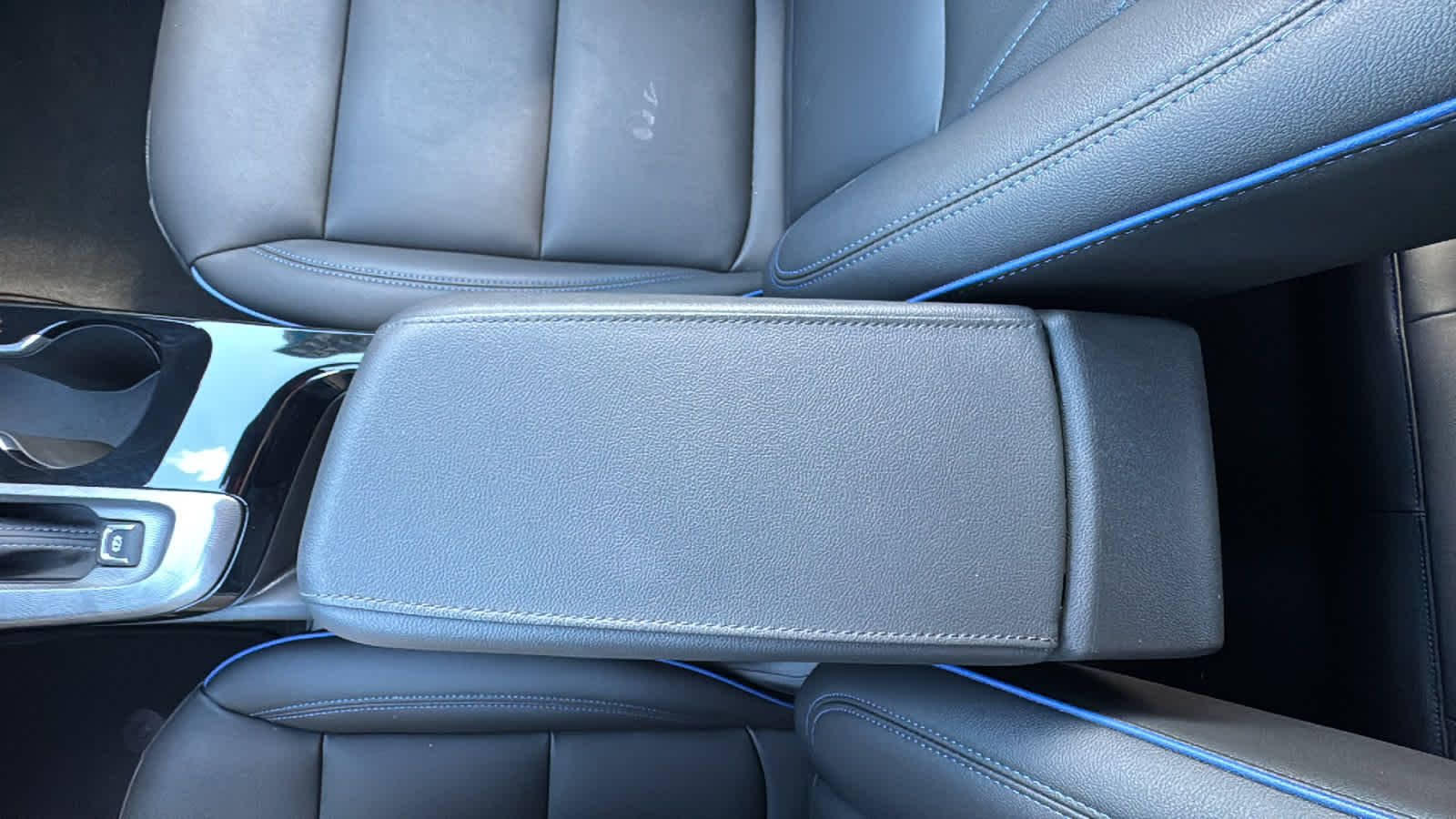 2024 Buick Envista Sport Touring - Photo 22